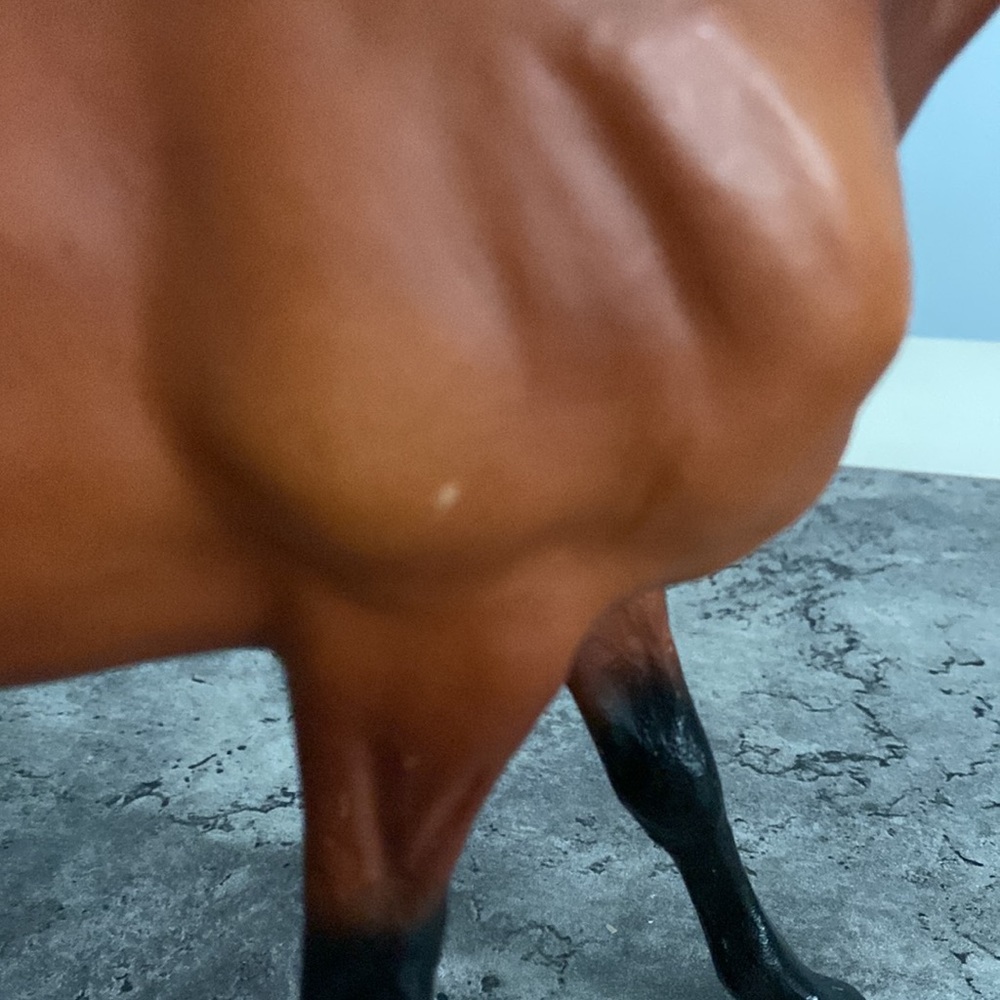 Breyer Rugged Lark - Picture 9 of 10